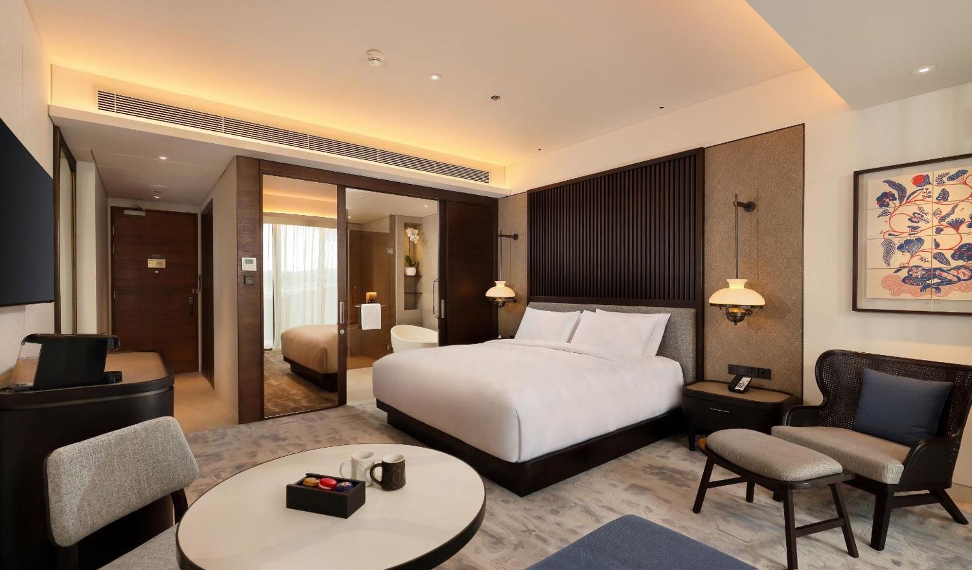 Padma Hotel Semarang Exterior foto